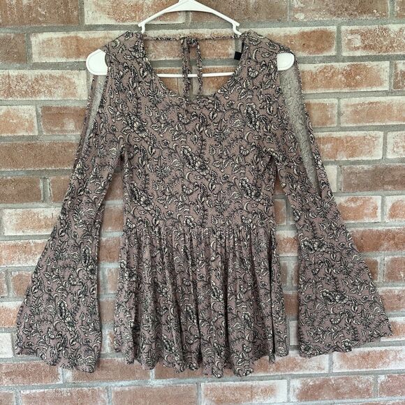American Eagle Soft and Sexy Open Shoulder Blouse XS - Picture 6 of 11